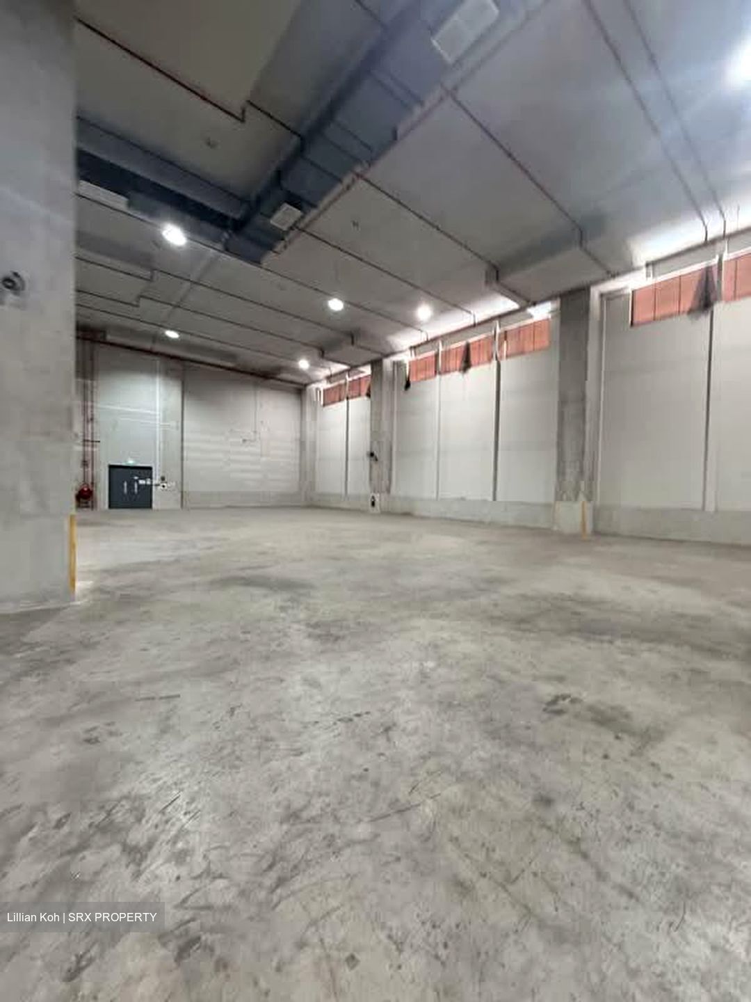 Foh Foh Building (D22), Warehouse #575433511